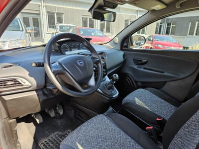Lancia Ypsilon 1.0 FireFly 5 porte S&S Hybrid Ecochic A. Ferretti (8)