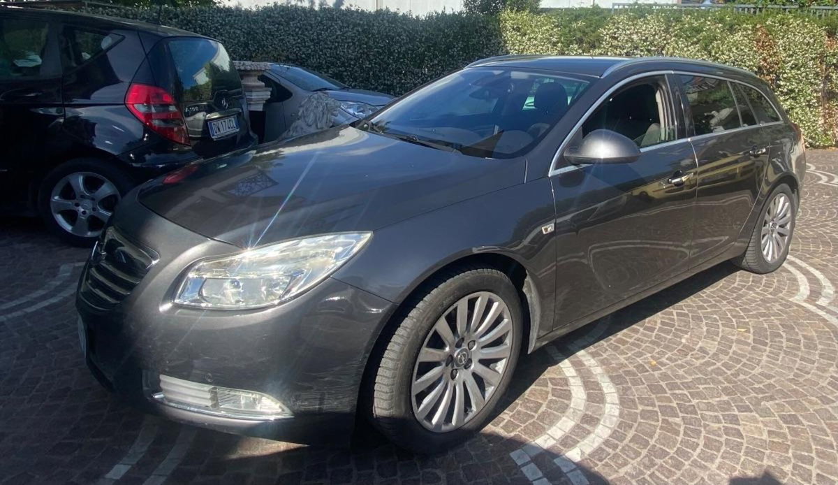 Opel Insignia Station Wagon CDTI 160CV Sports aut. Cosmo