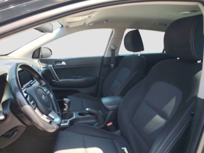 Kia Sportage 1.6 CRDI 115 CV 2WD Business Class (9)