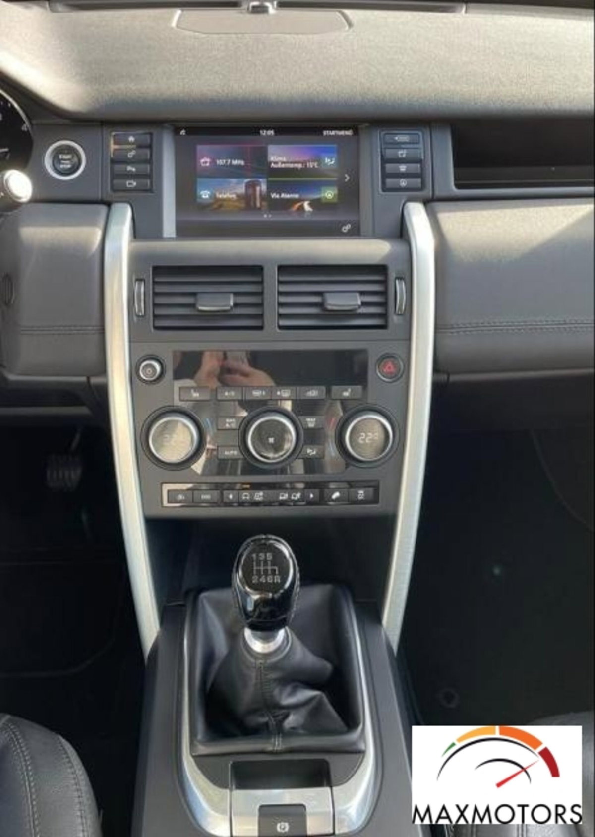 Land Rover Discovery Sport 2.2 TD4 SE (14)