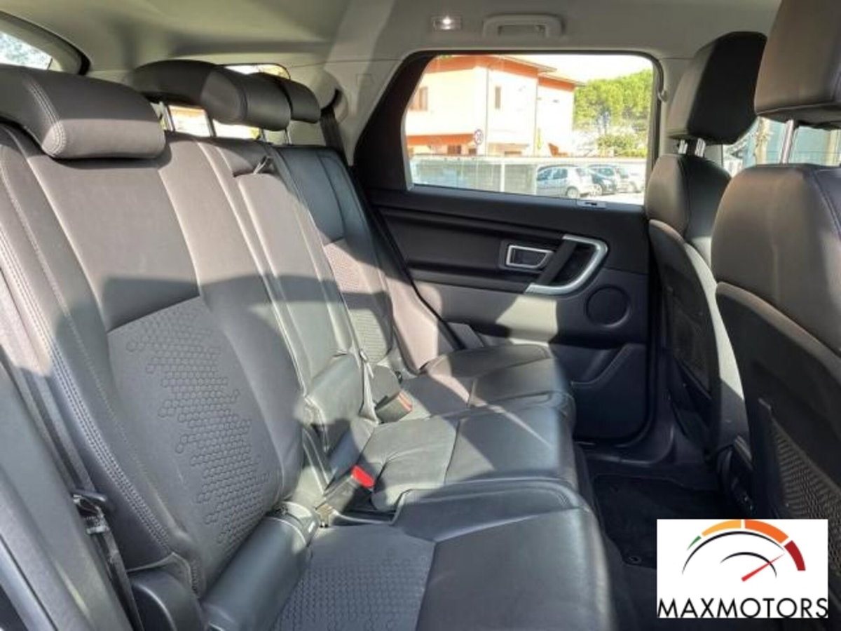 Land Rover Discovery Sport 2.2 TD4 SE (20)