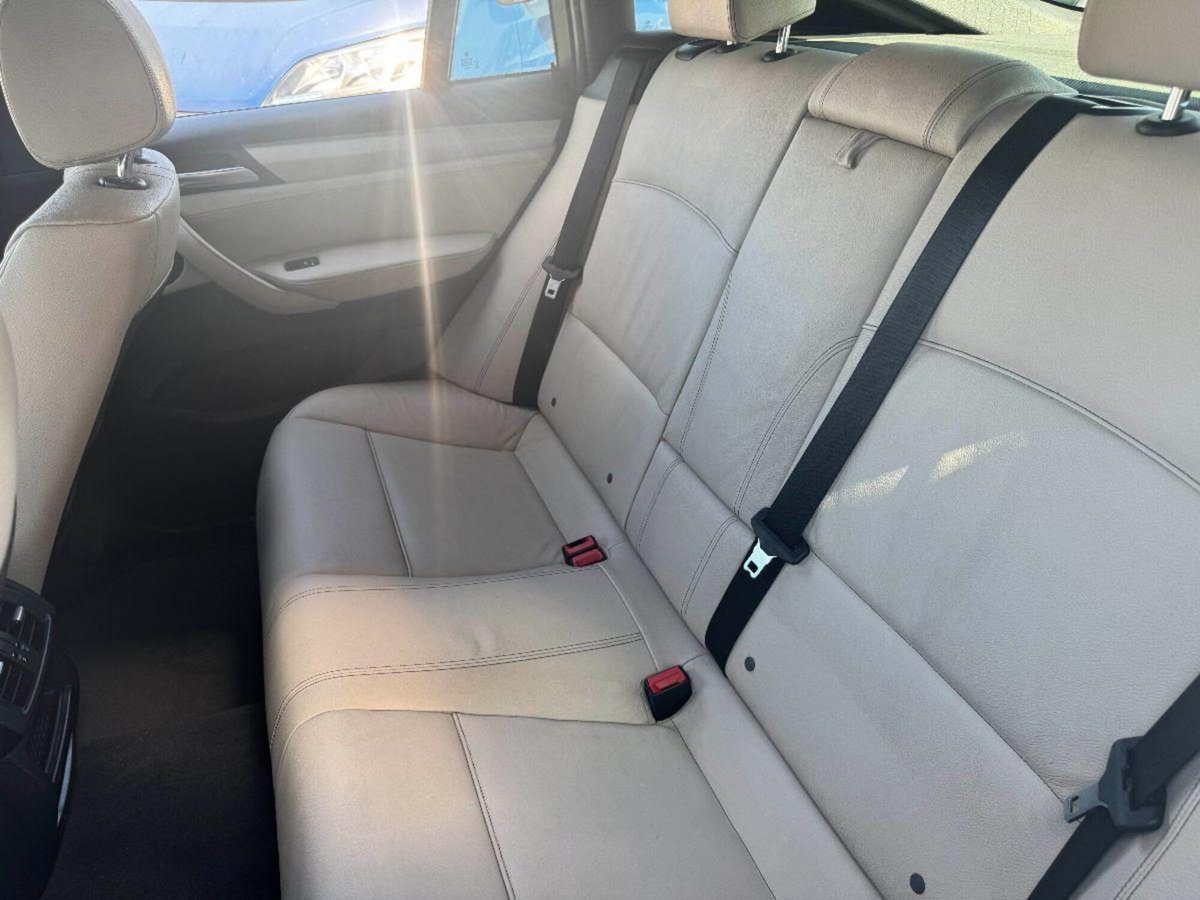 BMW X4 xDrive20d xLine (12)