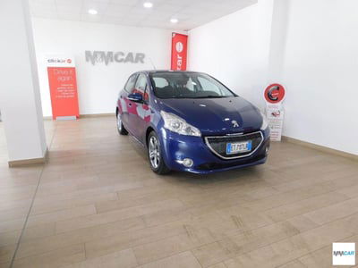 Peugeot 208 HDi 68 CV 5 porte Allure usata