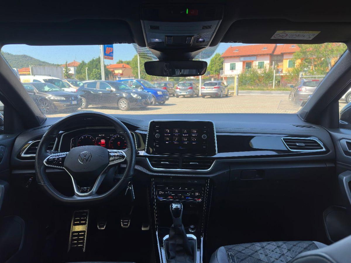 Volkswagen T-Roc 1.5 tsi R-Line (7)