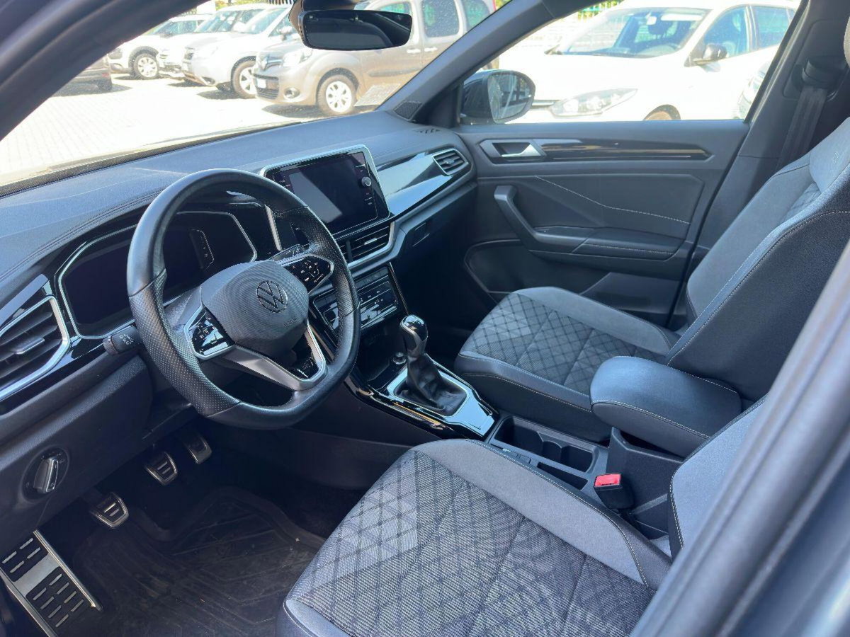 Volkswagen T-Roc 1.5 tsi R-Line (8)