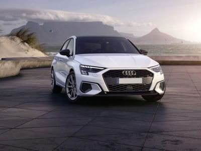 Audi A3 Sportback 30 g-tron S tronic Business usata