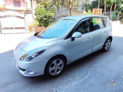 Renault Scenic E-Tech Electric 1.5 dCi 110CV Luxe usata