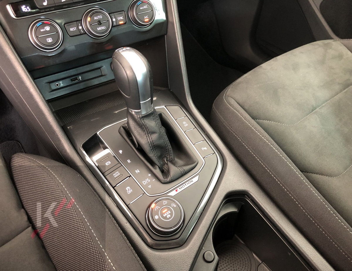 Volkswagen Tiguan 2.0 BiTDI SCR DSG 4MOTION Executive R-Line BMT (11)
