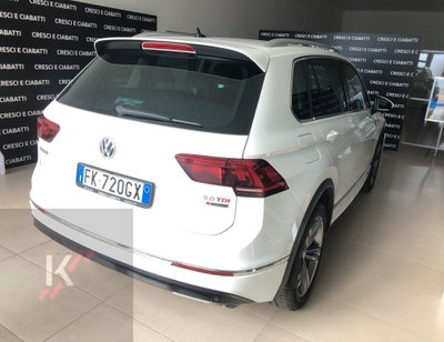 Volkswagen Tiguan 2.0 BiTDI SCR DSG 4MOTION Executive R-Line BMT (2)