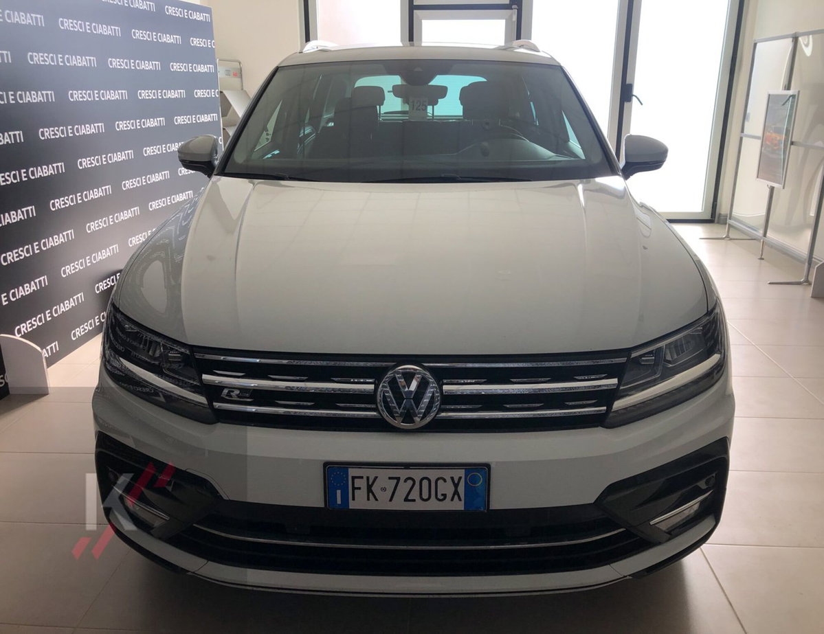 Volkswagen Tiguan 2.0 BiTDI SCR DSG 4MOTION Executive R-Line BMT (3)