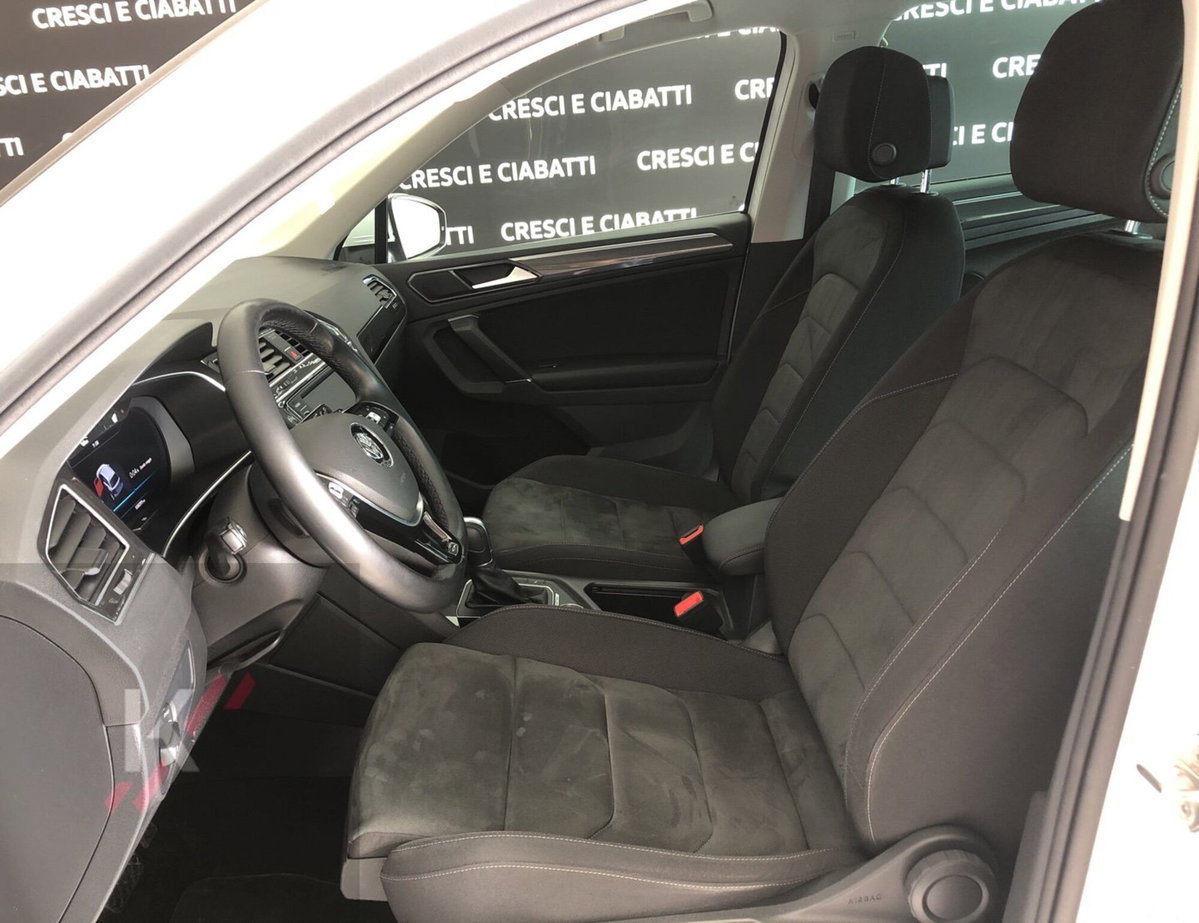 Volkswagen Tiguan 2.0 BiTDI SCR DSG 4MOTION Executive R-Line BMT (8)