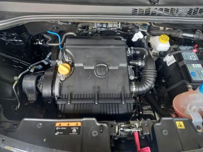 Fiat 500L 1.4 95 CV Cross usata