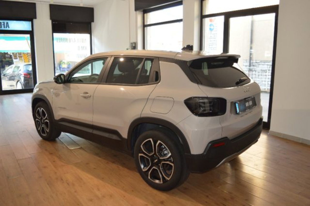 Jeep Avenger 1.2 turbo Summit fwd 100cv (3)