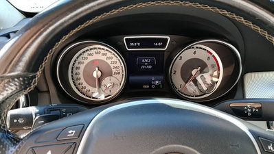 Mercedes-Benz GLA SUV 200 CDI Automatic 4Matic Executive (11)