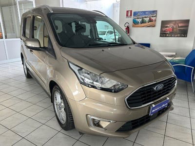 Ford Tourneo Connect 1.5 TDCi 120 CV Titanium usata