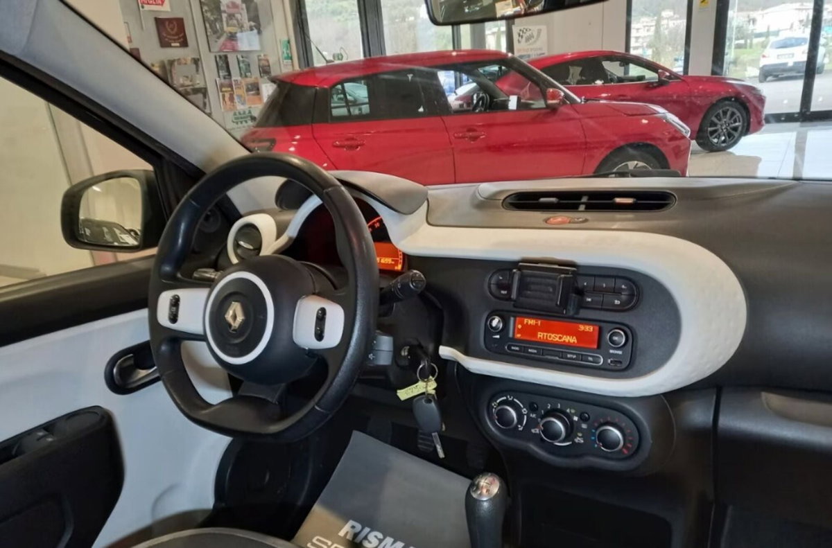 Renault Twingo SCe Life (10)