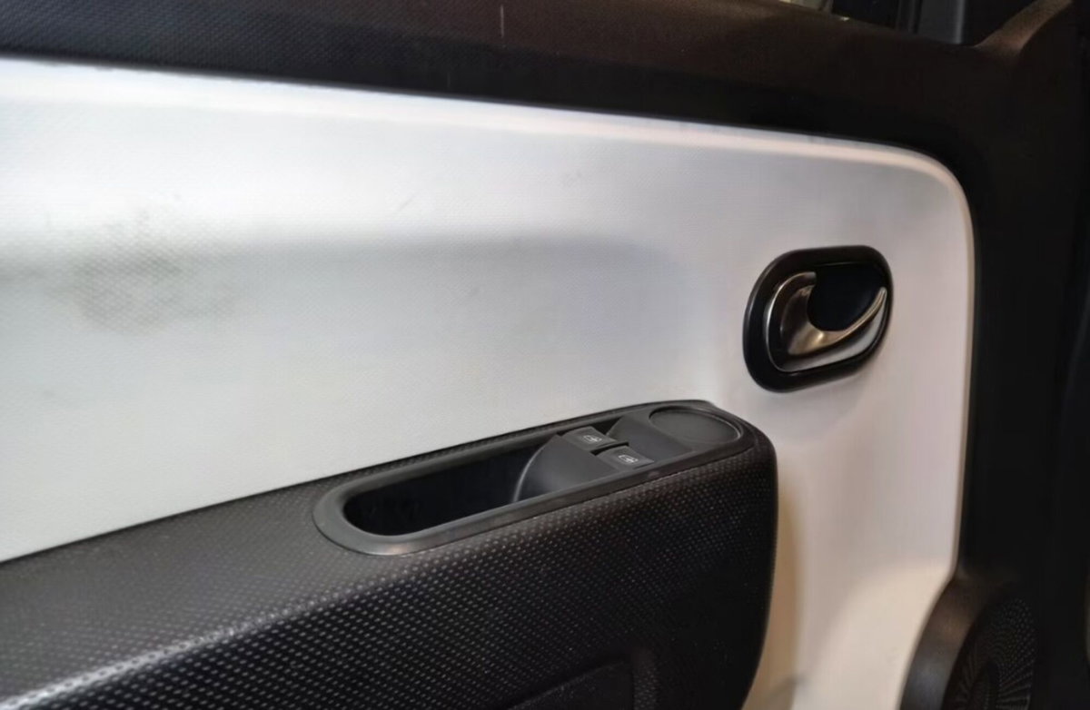 Renault Twingo SCe Life (13)