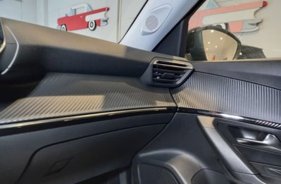Peugeot 2008 PureTech 100 S&S Active (15)
