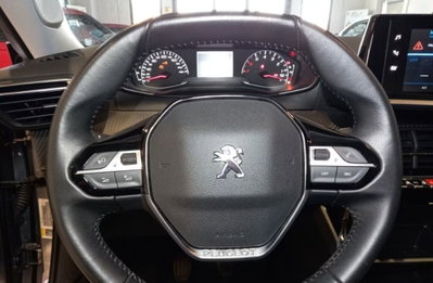 Peugeot 2008 PureTech 100 S&S Active (8)