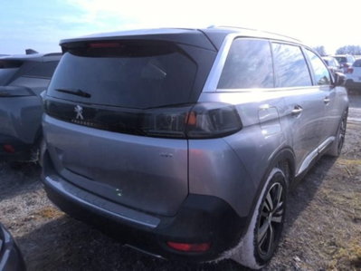 Peugeot 5008 1.2 hybrid GT 145cv 7p.ti e-dcs6 (2)