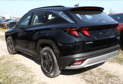 Hyundai Tucson 1.6 crdi 48V Exellence 2wd dct (6)