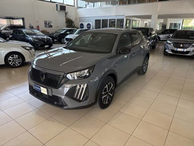Peugeot 2008 1.2 puretech Active s&s 100cv usata