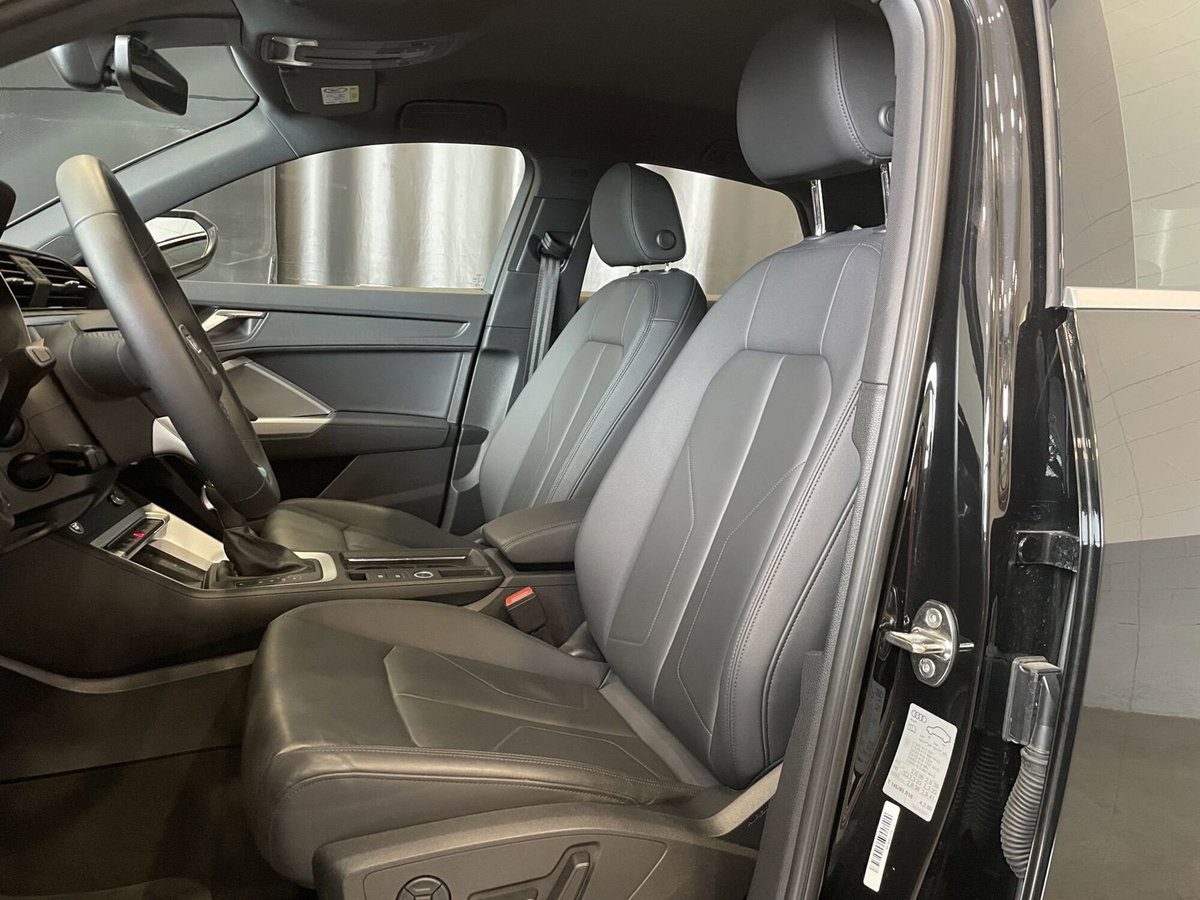 Audi Q3 Sportback 35 TDI quattro S tronic S line edition (9)