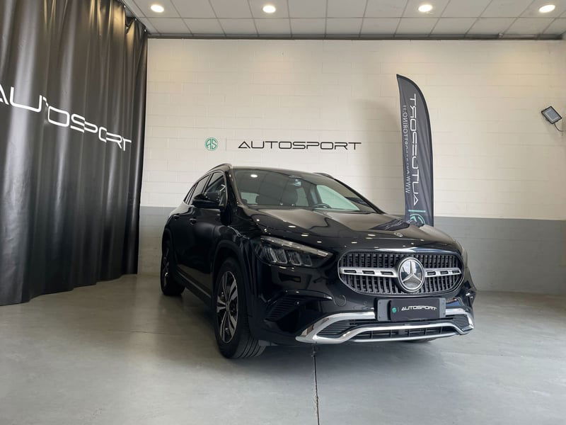 Mercedes-Benz GLA SUV 180 Progressive Advanced Plus auto