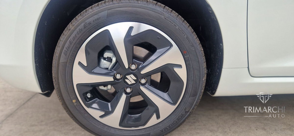 Suzuki Swift 1.2 Hybrid 4WD AllGrip Easy Top (9)
