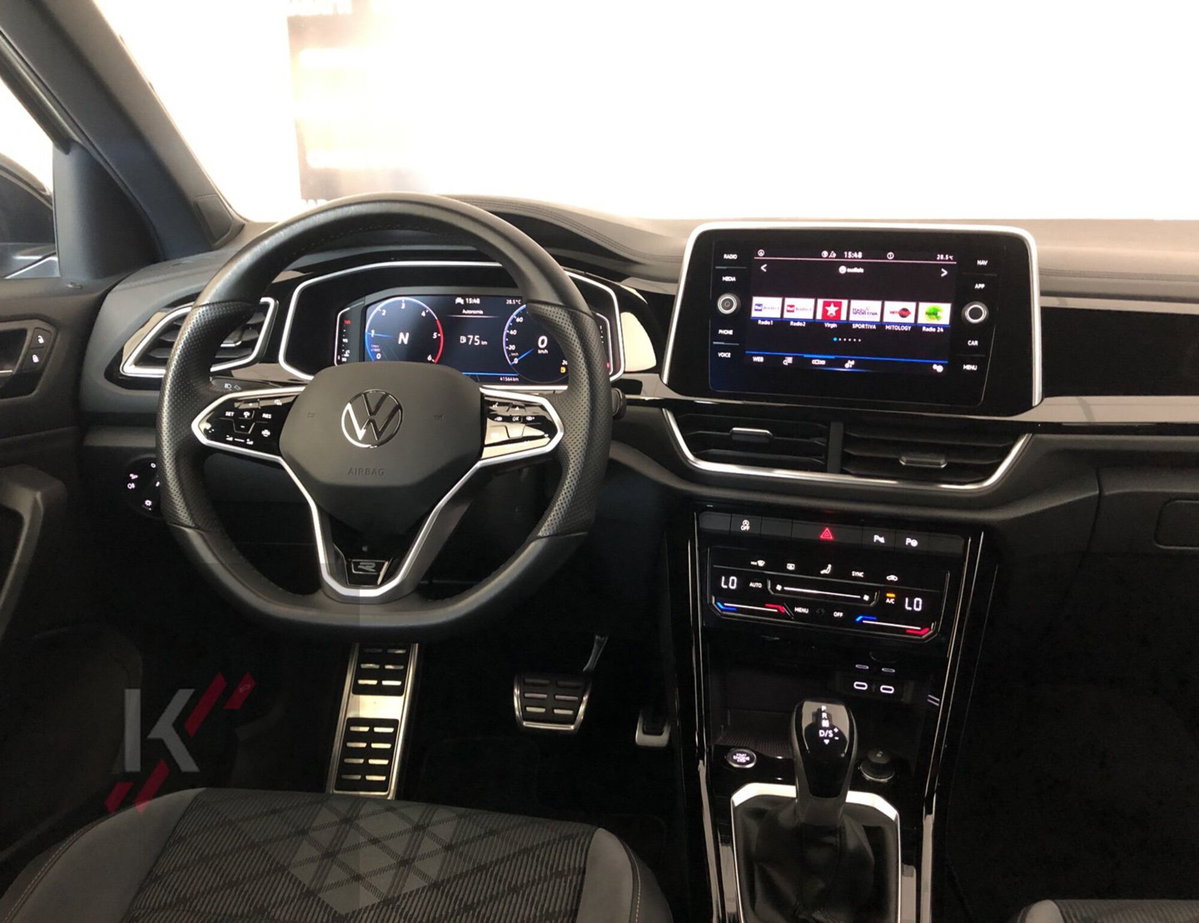 Volkswagen T-Roc 2.0 tdi R-Line 4motion 150cv dsg (11)