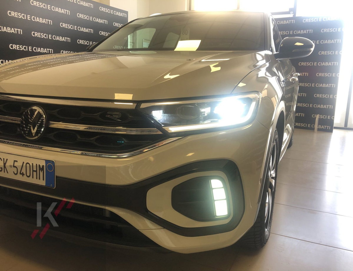 Volkswagen T-Roc 2.0 tdi R-Line 4motion 150cv dsg (5)