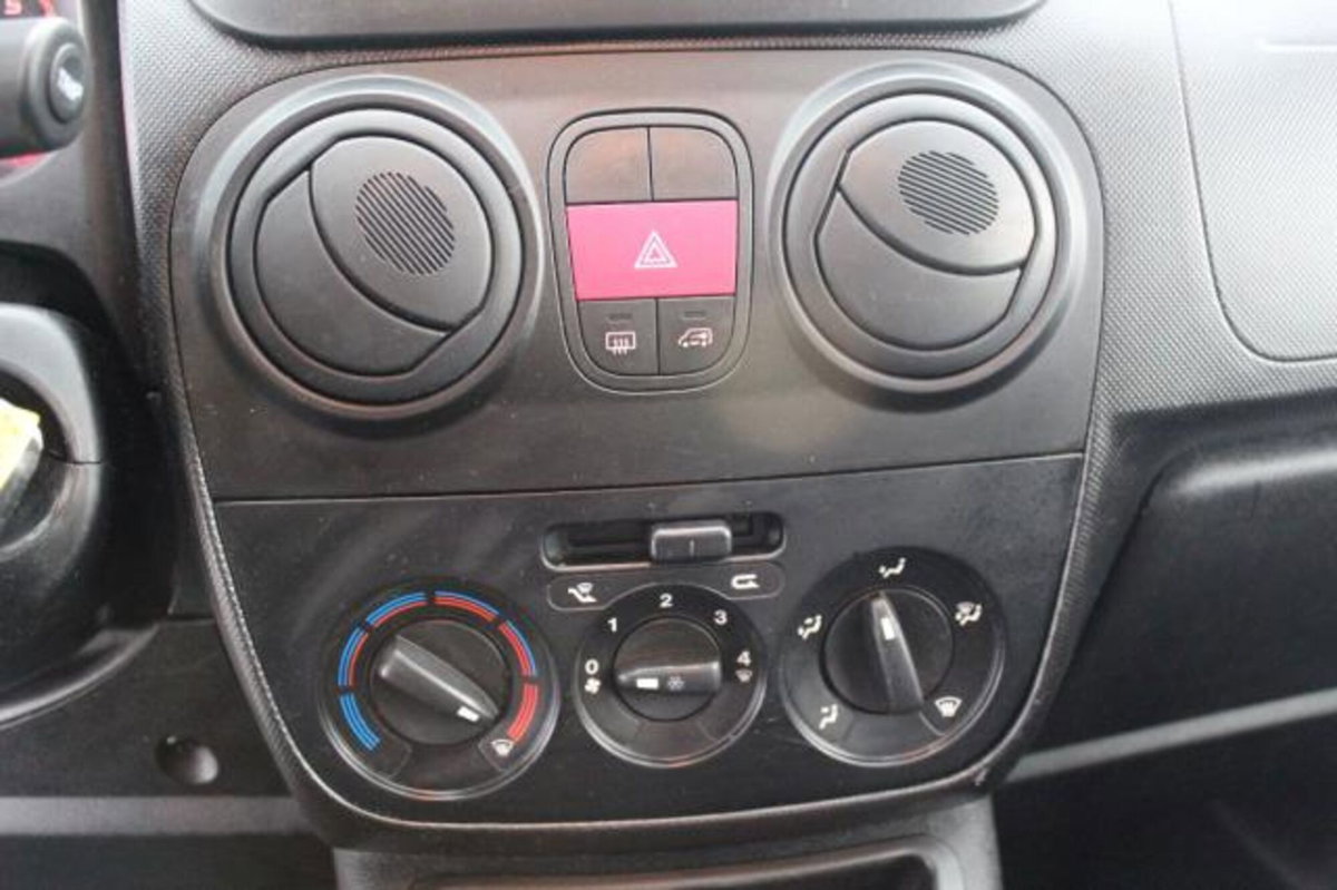 Fiat Fiorino 1.3 MJT 80CV Combi Semi SX (16)