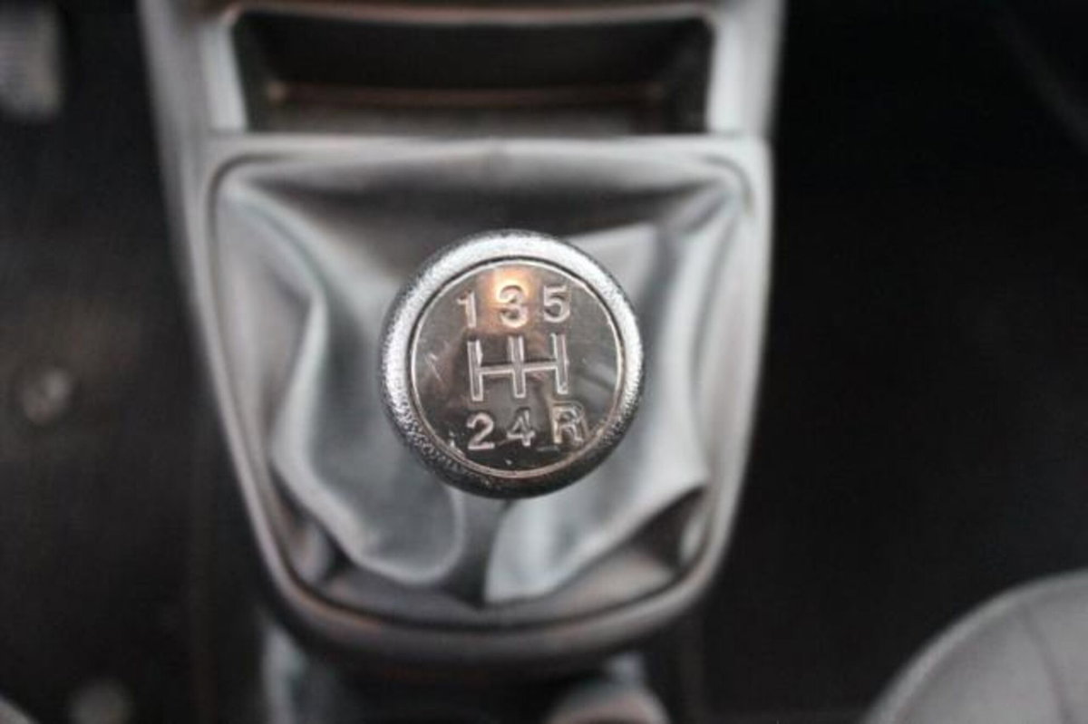 Fiat Fiorino 1.3 MJT 80CV Combi Semi SX (17)