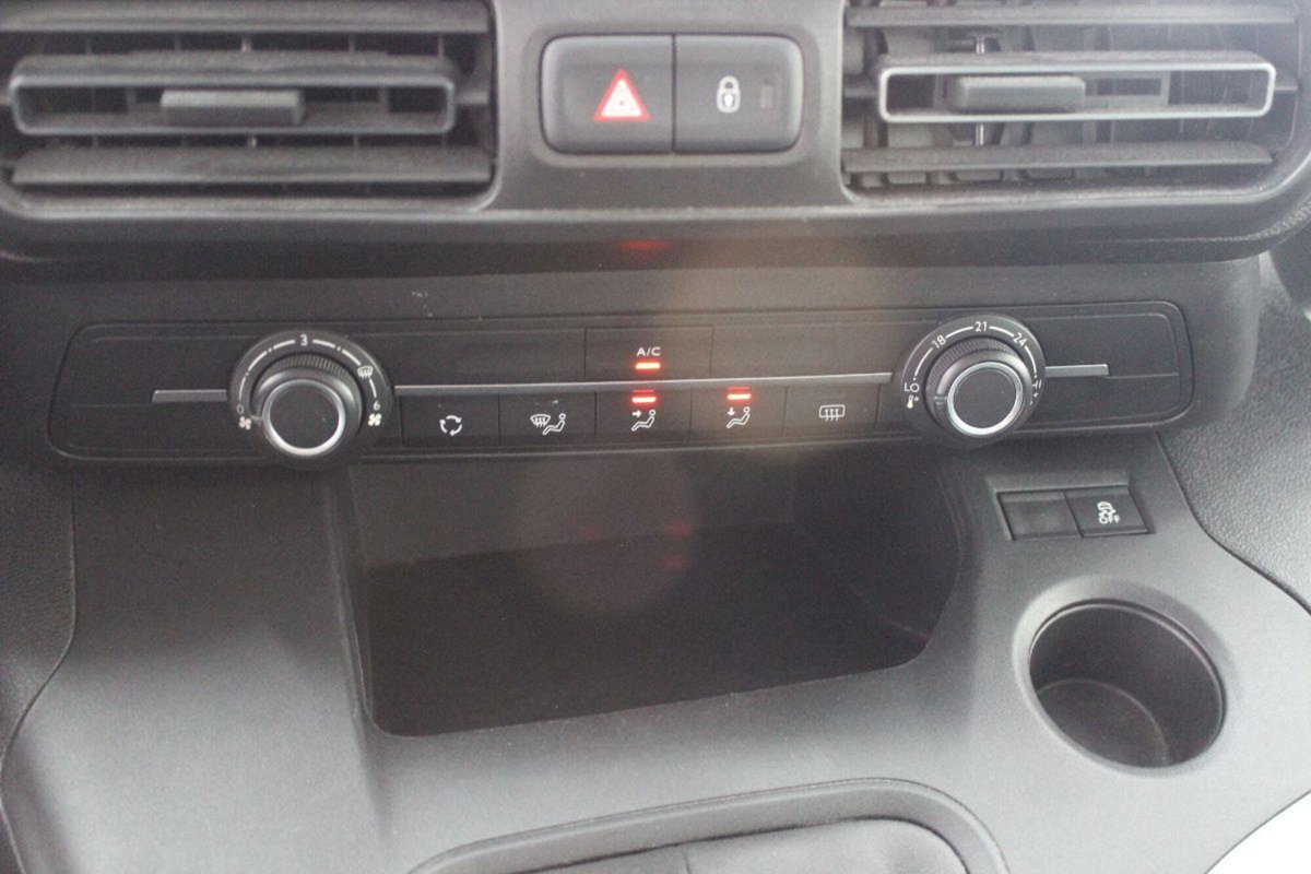 Citroen Berlingo BlueHDi 100 M Live (14)