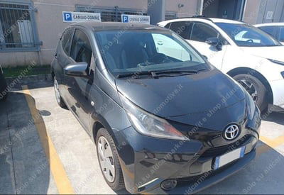 Toyota Aygo 1.0 12V VVT-i 5 porte Lounge MMT usata