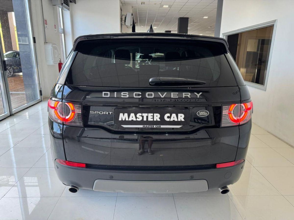 Land Rover Discovery Sport 2.0 TD4 150 CV SE (5)