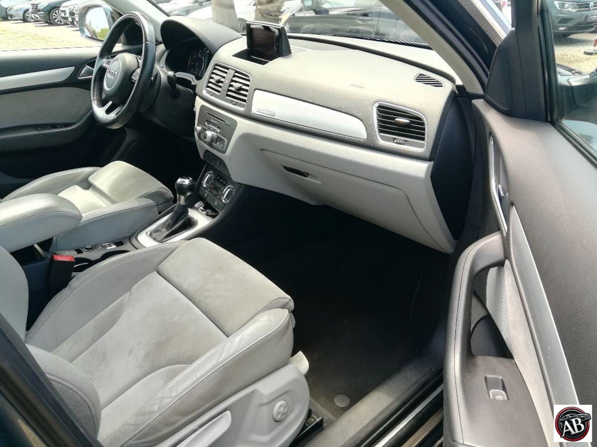 Audi Q3 2.0 TDI 177 CV quattro S tronic (16)