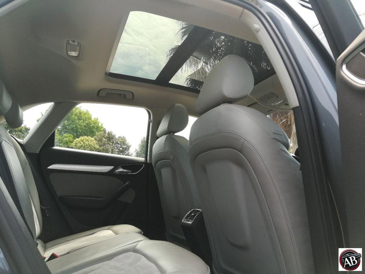 Audi Q3 2.0 TDI 177 CV quattro S tronic (20)