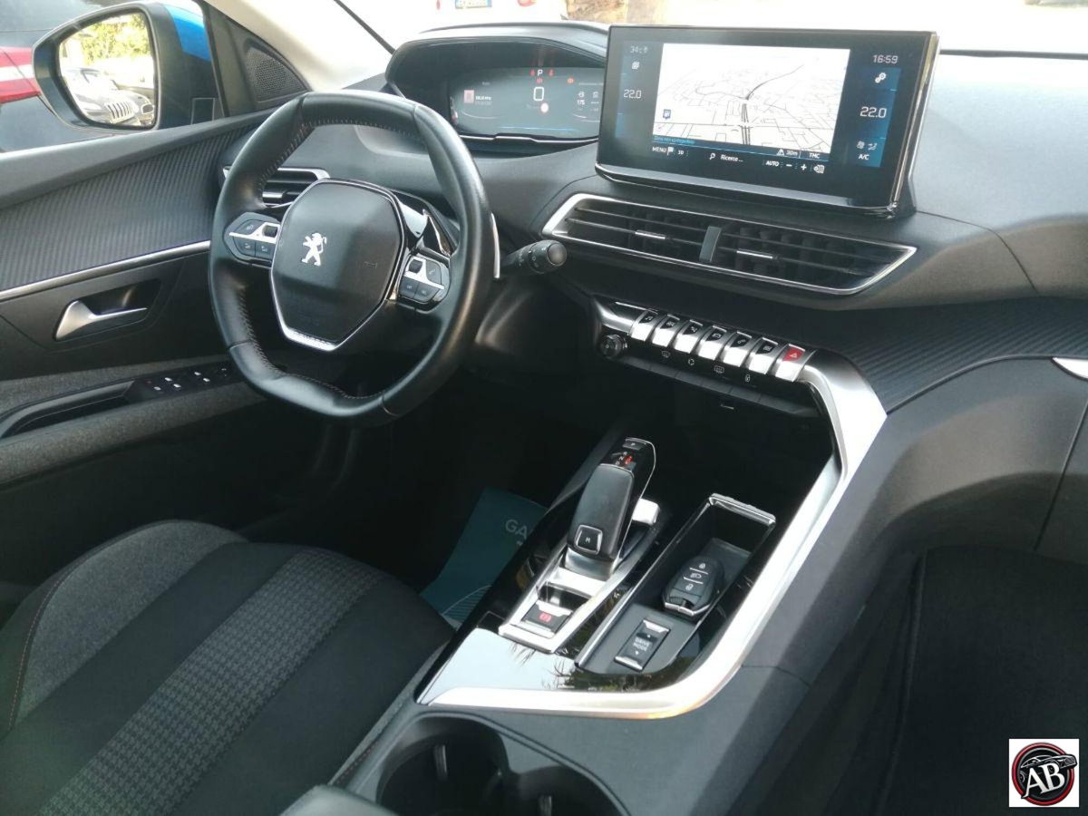 Peugeot 3008 BlueHDi 130 S&S EAT8 GT Line (13)