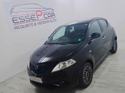 Lancia Ypsilon 1.0 FireFly 5 porte S&S Hybrid Gold Plus usata