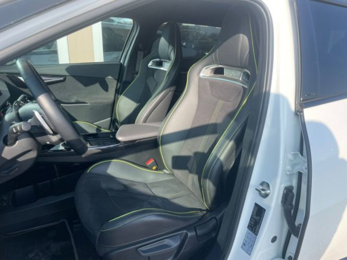 Kia EV6 77,4 kWh GT awd (9)