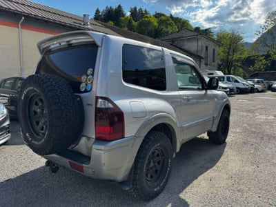 Mitsubishi Pajero 3.2 16V DI-D 3p. GLS2 Autocarro usata