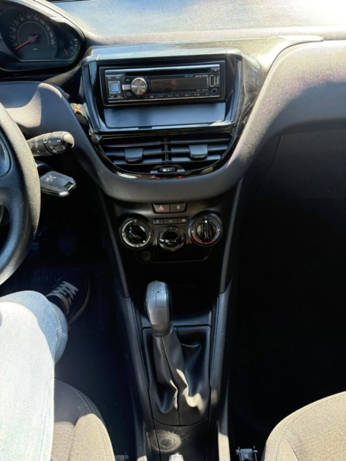 Peugeot 208 HDi 68 CV 5 porte Active (13)