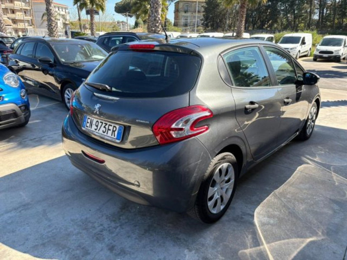 Peugeot 208 HDi 68 CV 5 porte Active (4)