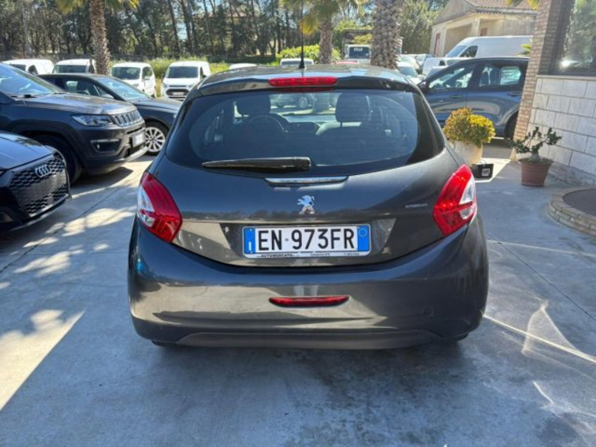 Peugeot 208 HDi 68 CV 5 porte Active (5)