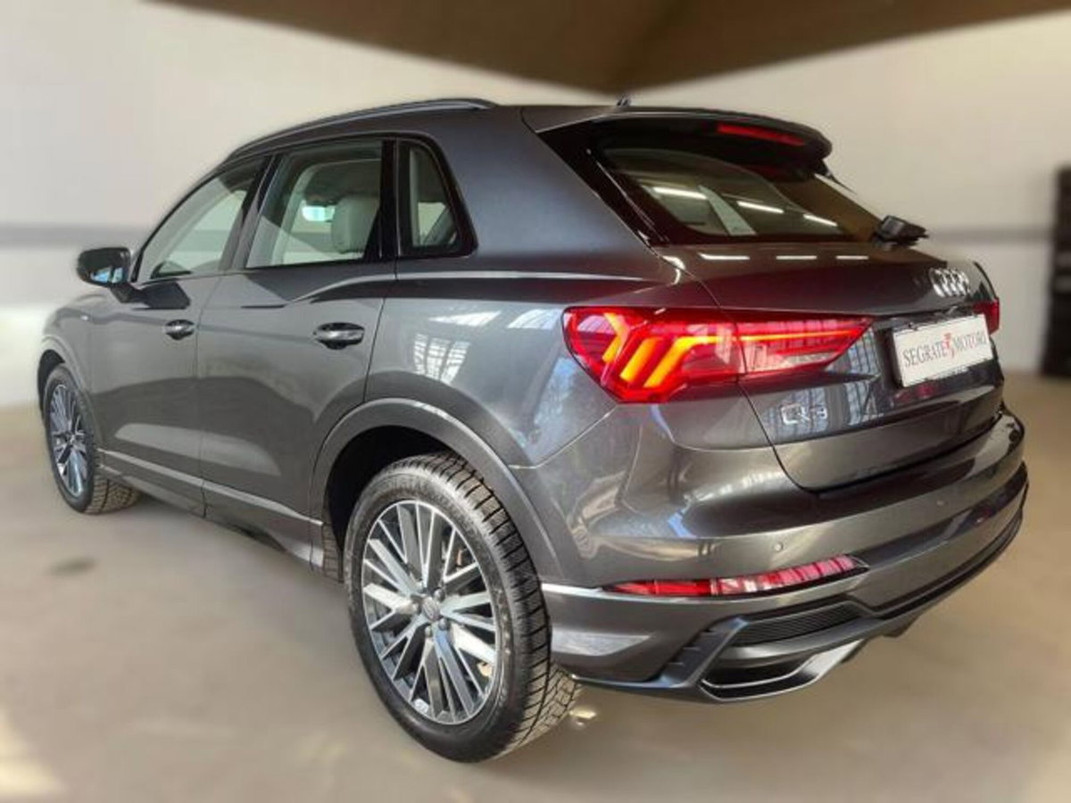 Audi Q3 45 TFSI quattro S tronic S line edition (4)