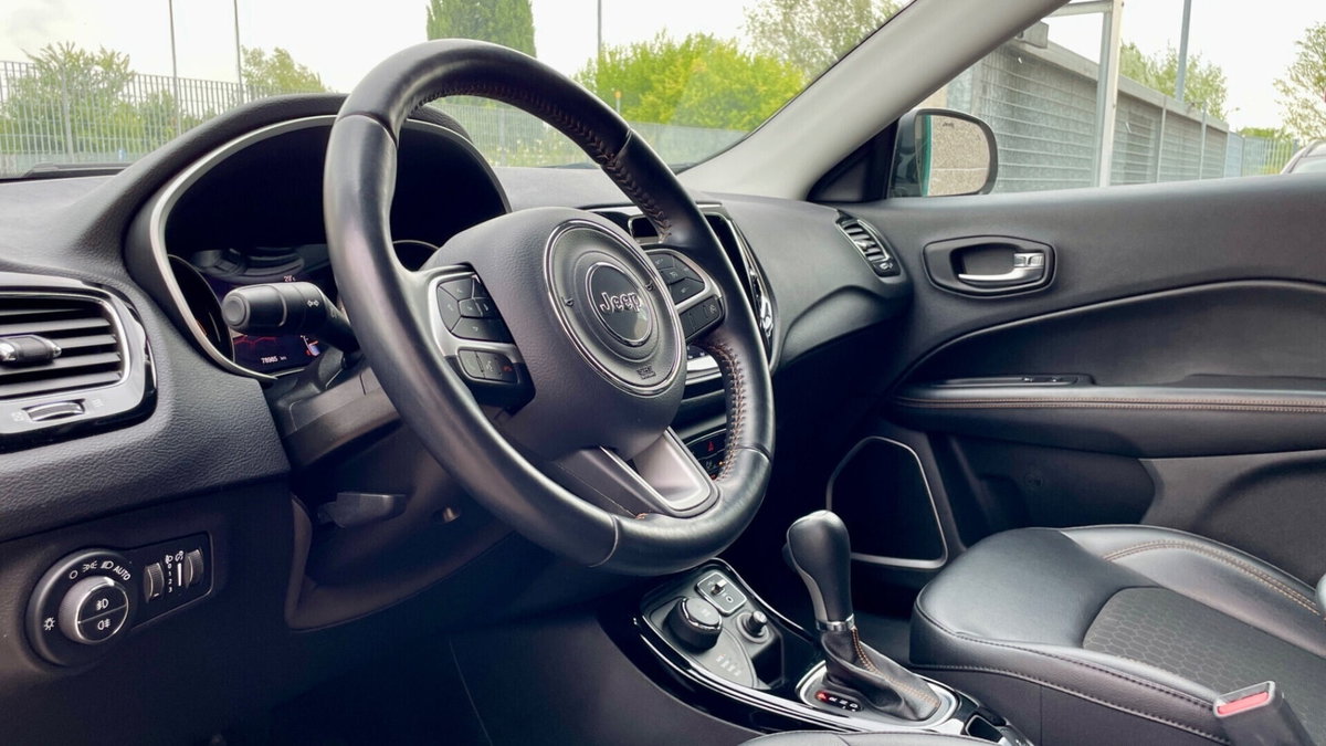 Jeep Compass 2.0 Multijet II 4WD Limited (19)