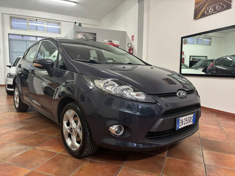Ford Fiesta 1.2 82 CV 5 porte Titanium