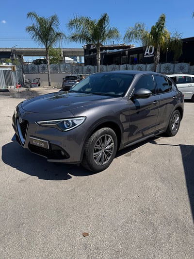 Alfa Romeo Stelvio Stelvio 2.2 Turbodiesel 180 CV AT8 Q4 Business usata