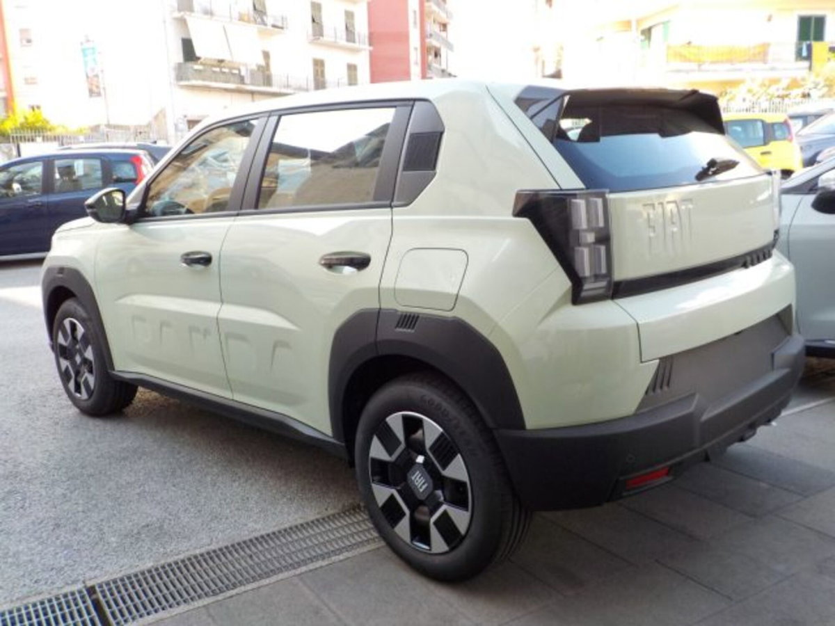 Fiat Grande Panda 1.2 hybrid Icon 110cv edct (12)